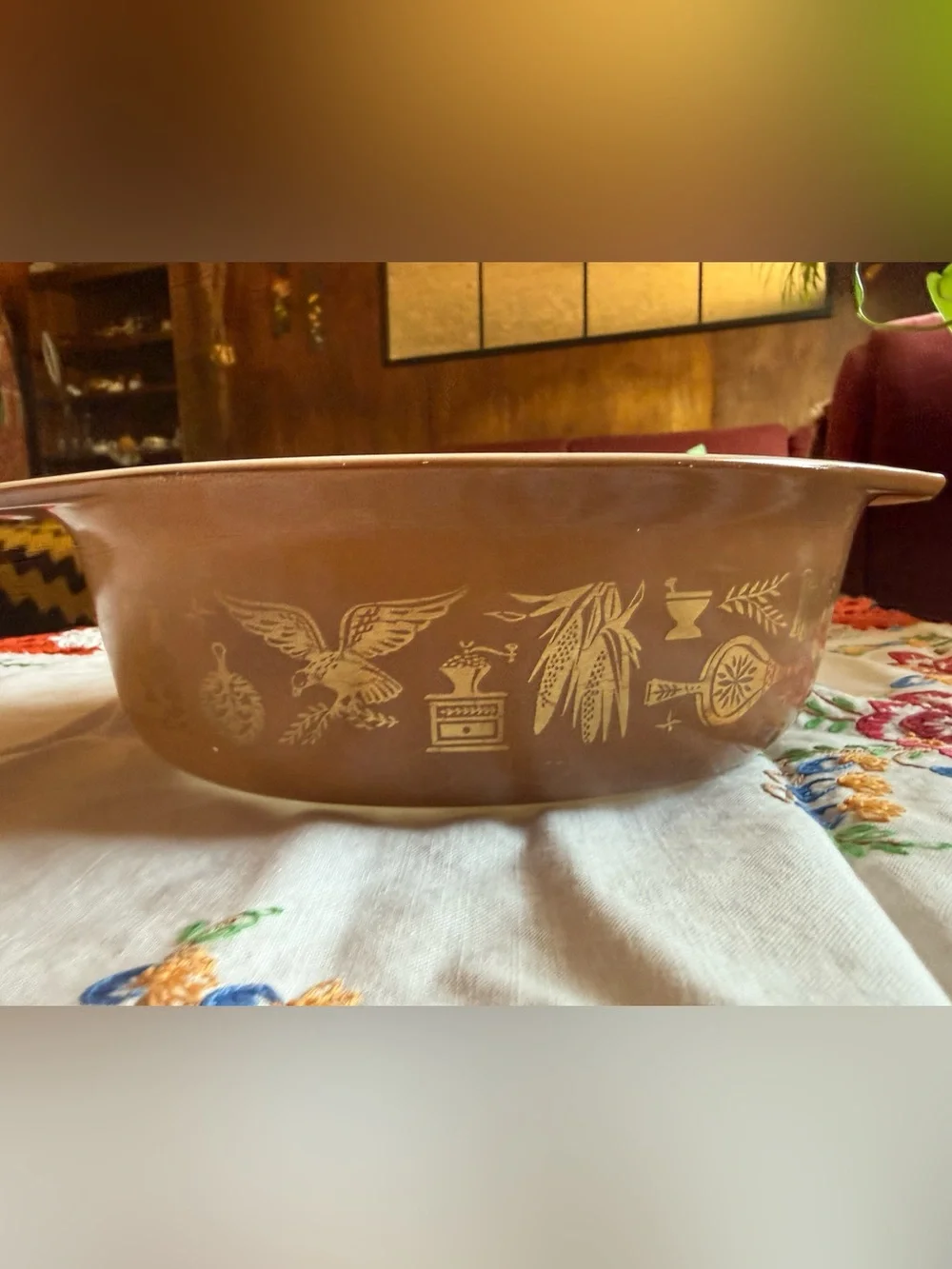 Vintage Pyrex 043 Early American 1.5 Qt Casserole Dish No Lid